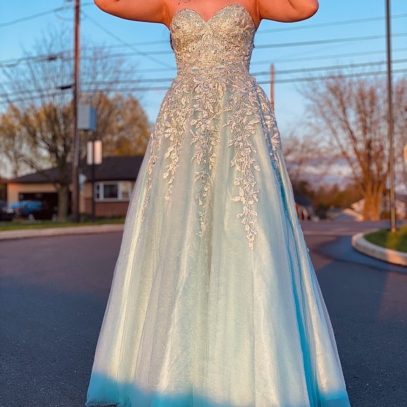 Baby Blue Prom Dress - Picture 4 of 8